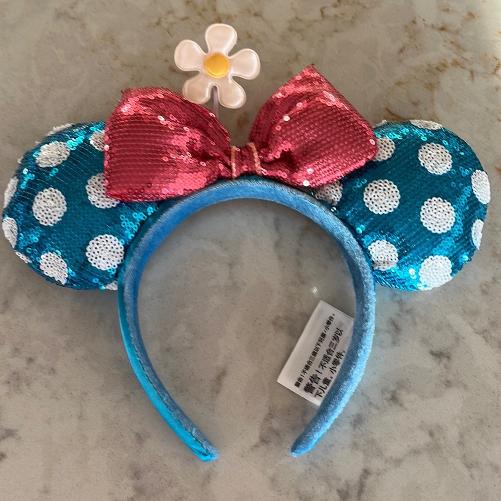 VINTAGE DISNEY MINNIE EARS WITH FLOWER! ADORABLE! 🩵💕🌼